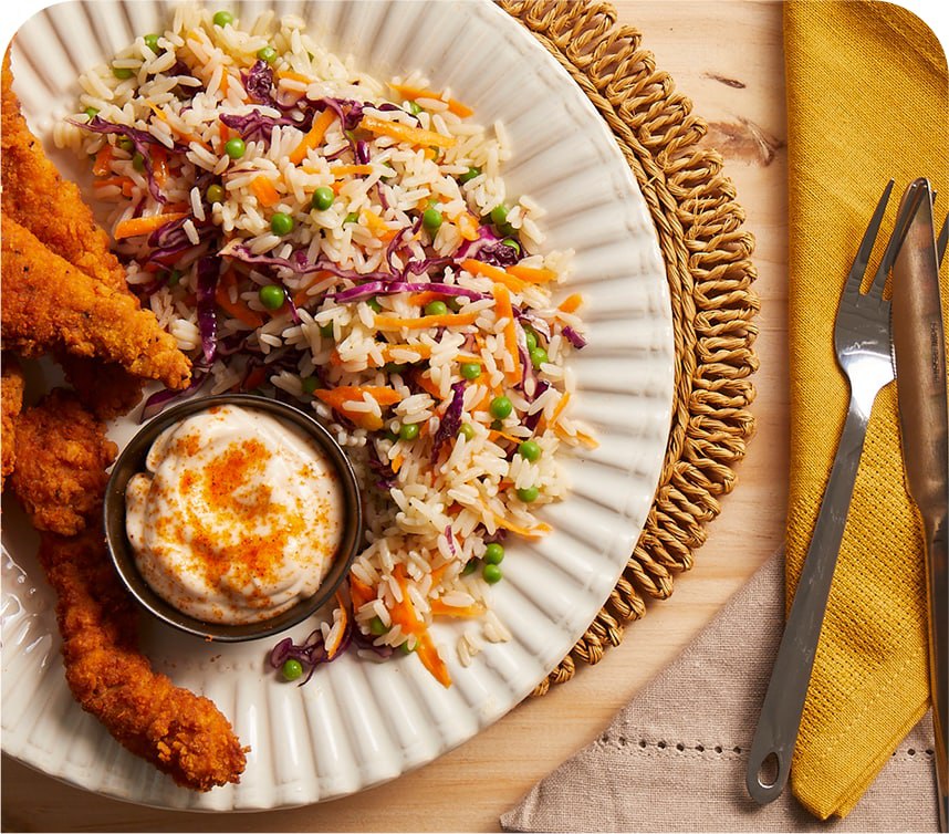 Crunchy Chicken Strips and Rice Salad with Mayo Dip